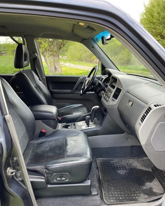 Mitsubishi Pajero cena 20000 przebieg: 320000, rok produkcji 2005 z Świecie małe 106